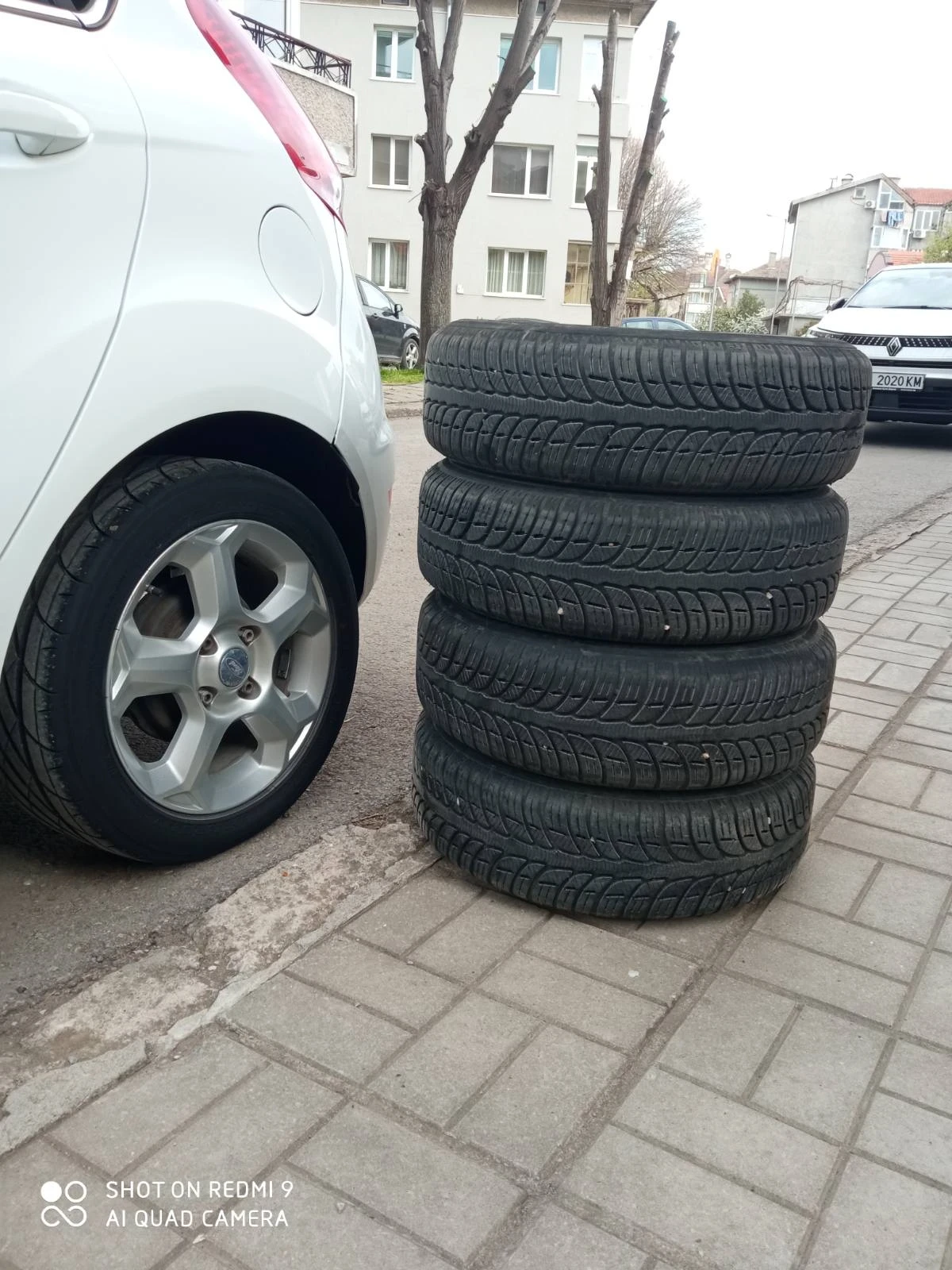 Ford Fiesta 1.6  90 кс - изображение 8