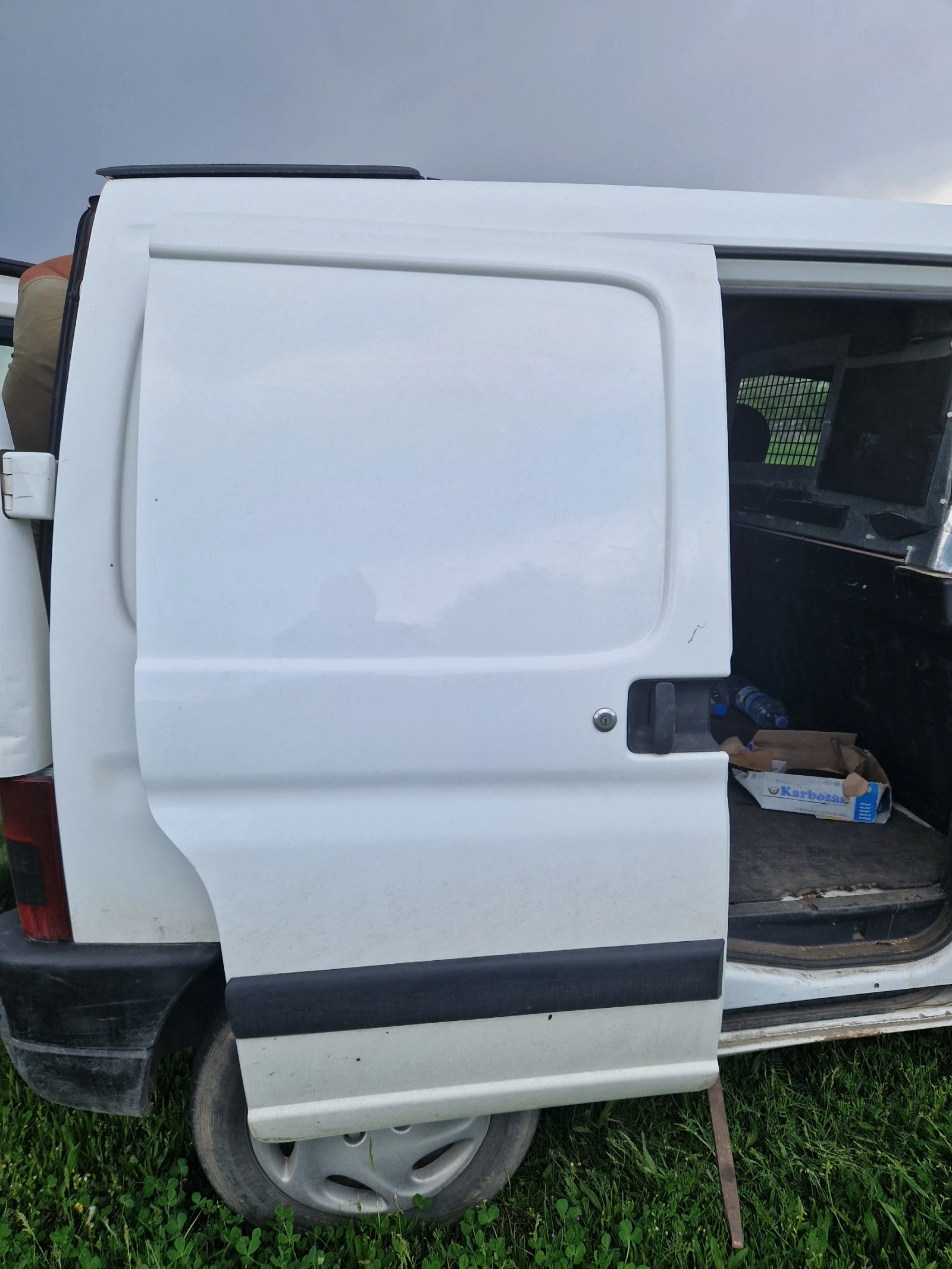 Peugeot Partner 2.0 HDi - изображение 6