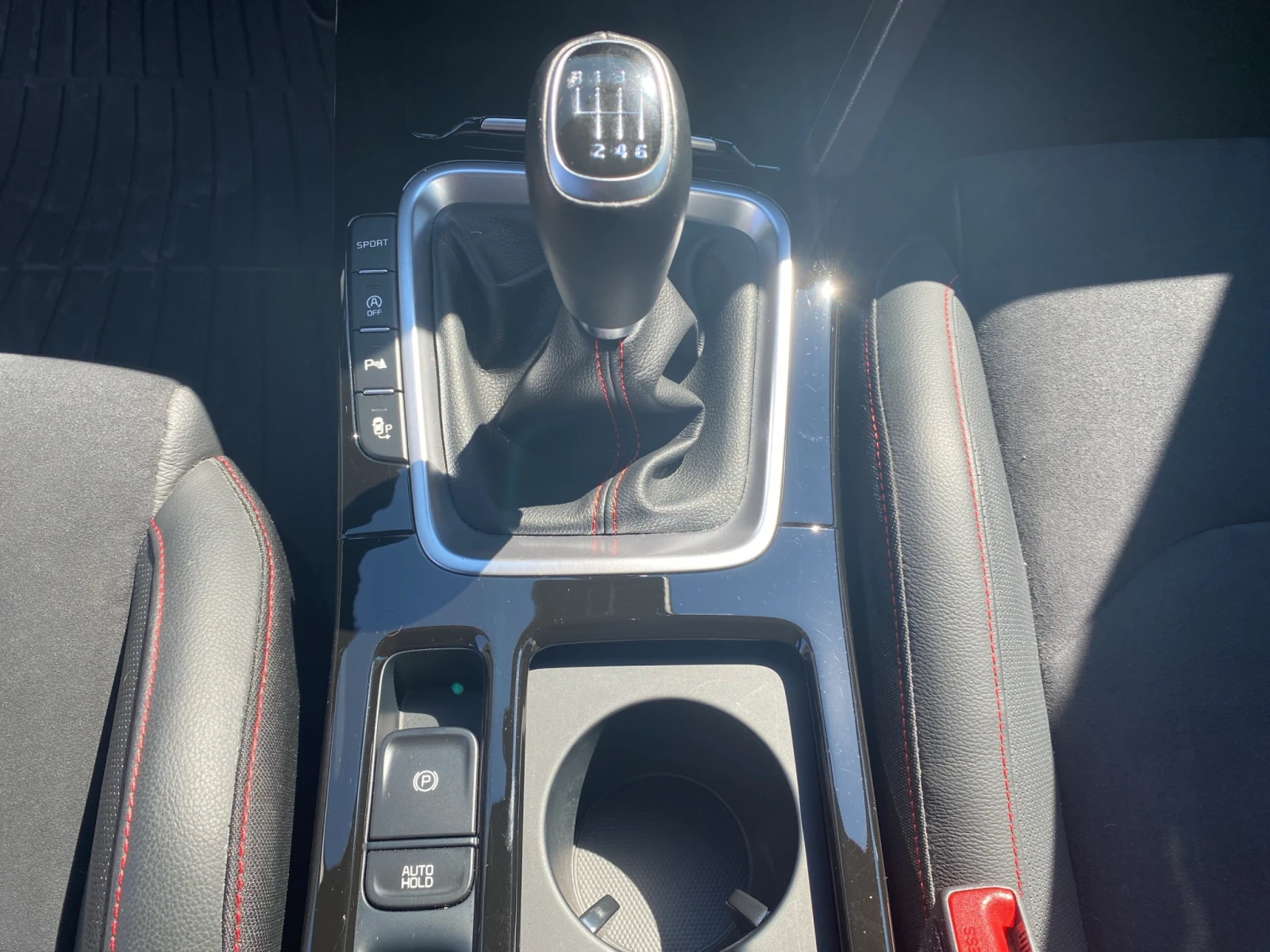 Kia Ceed GT 1.6 T-GDI 204 hp | Mobile.bg — изображение 16