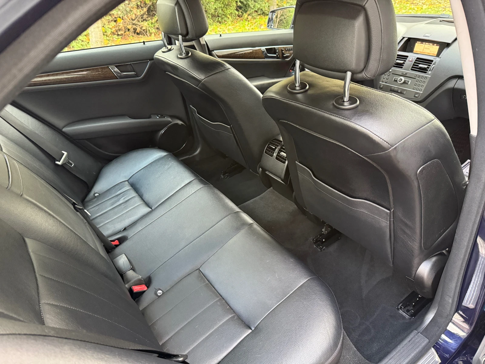 Mercedes-Benz C 300 V6 | Mobile.bg   12