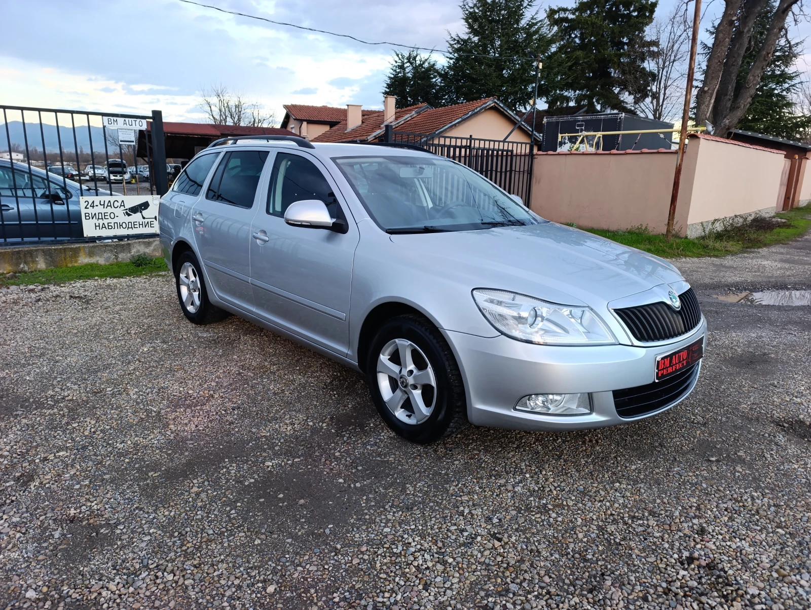 Skoda Octavia 1.6-TDi | Mobile.bg   1