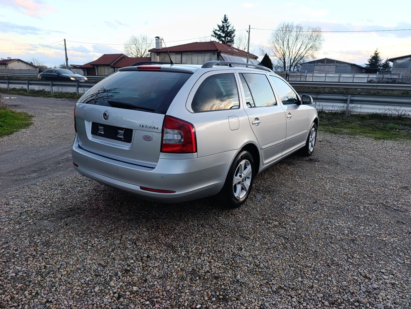 Skoda Octavia 1.6-TDi | Mobile.bg   7