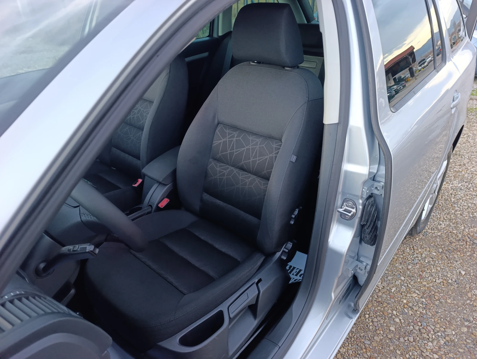 Skoda Octavia 1.6-TDi | Mobile.bg   10