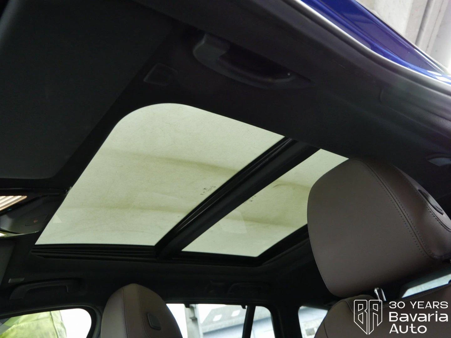 BMW 330 e xDrive Touring M Sport Paket Sportautomatic | Mobile.bg   9