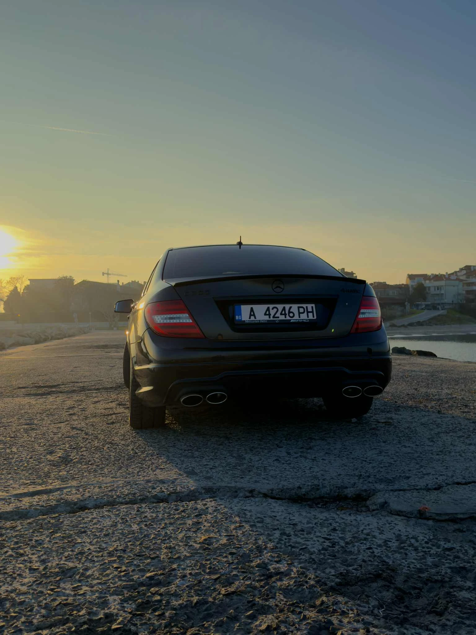 Mercedes-Benz C 300 AMG   РЕАЛНИ км   Harman Kardon   LED   Шибедах - изображение 3