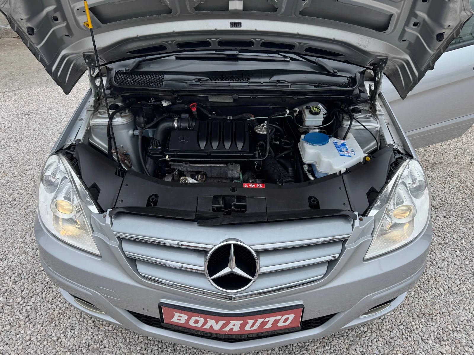 Mercedes-Benz B 180 АВТОМАТИК, снимка 7 - Автомобили и джипове - 54738566