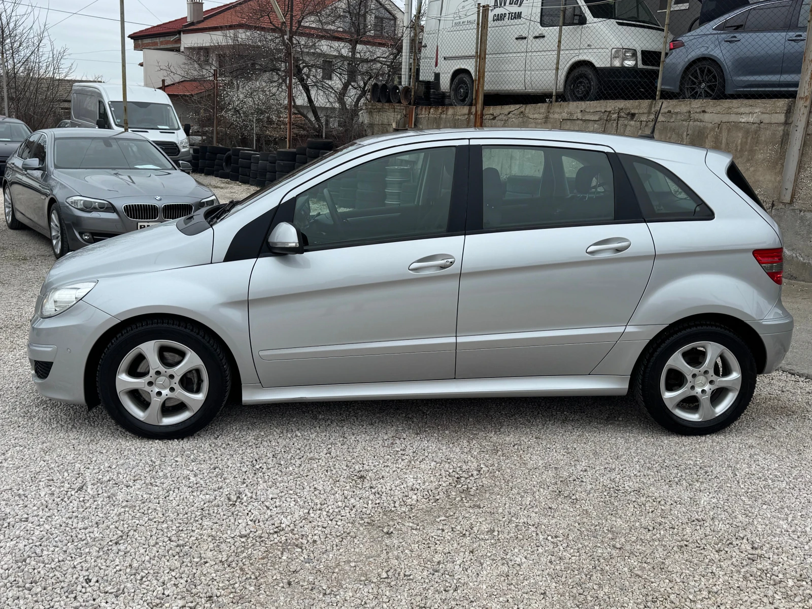 Mercedes-Benz B 180 АВТОМАТИК, снимка 6 - Автомобили и джипове - 54738566