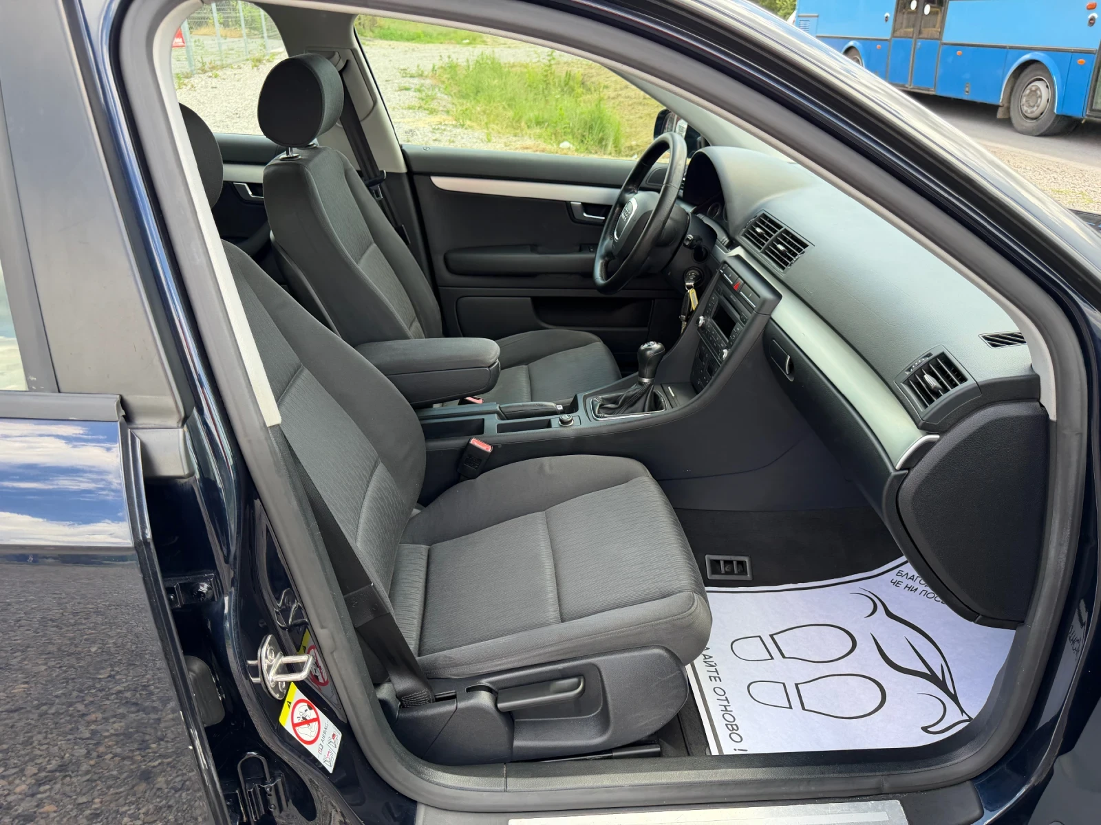 Audi A4 2.0/КАТО НОВО, снимка 13 - Автомобили и джипове - 54829785