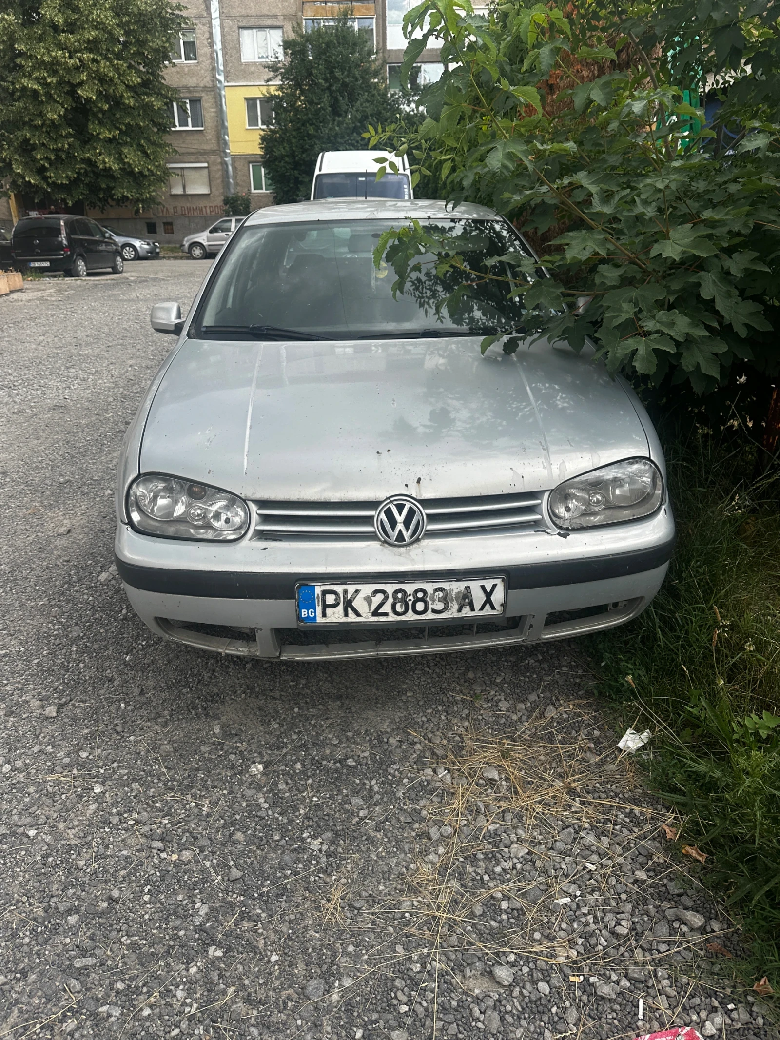 VW Golf