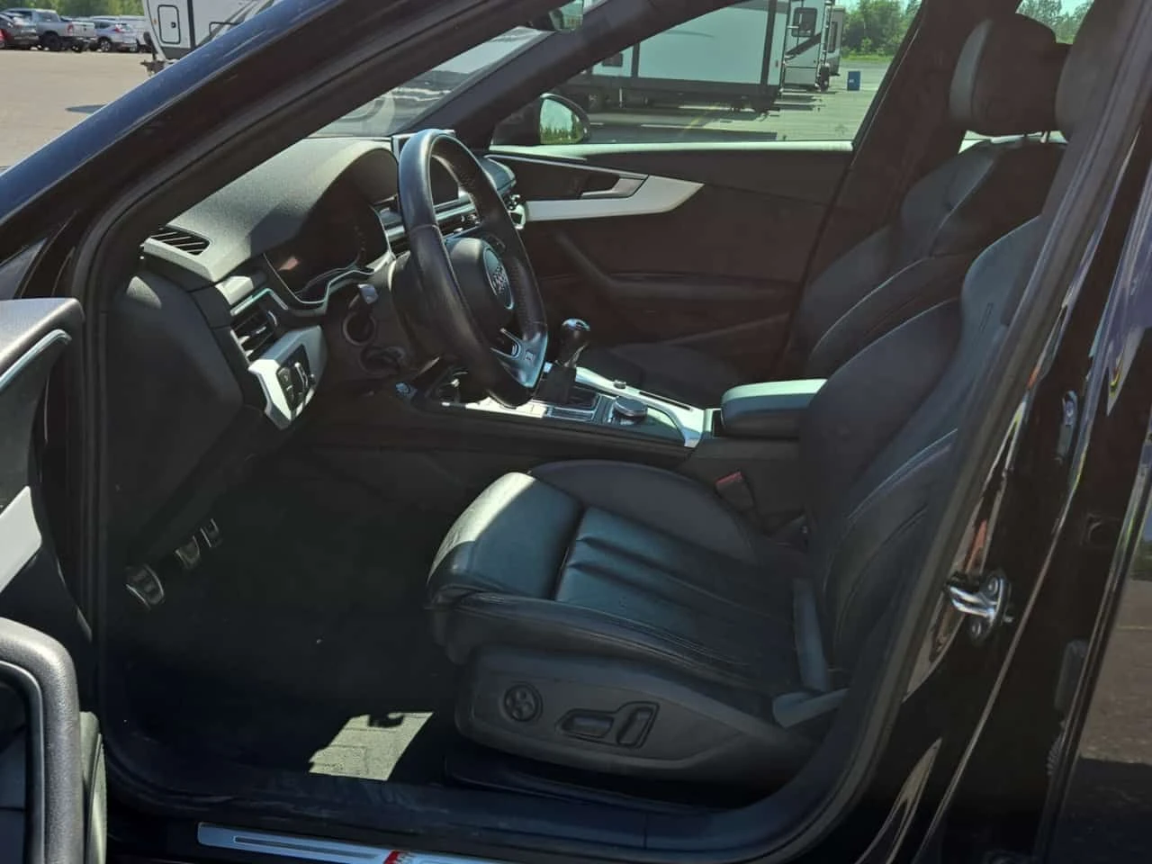 Audi A4 S LINE/TECHNIK/CARFAX/ПОДГРЕВ/ШИБЕДАХ/ПАМЕТ, снимка 5 - Автомобили и джипове - 55305208