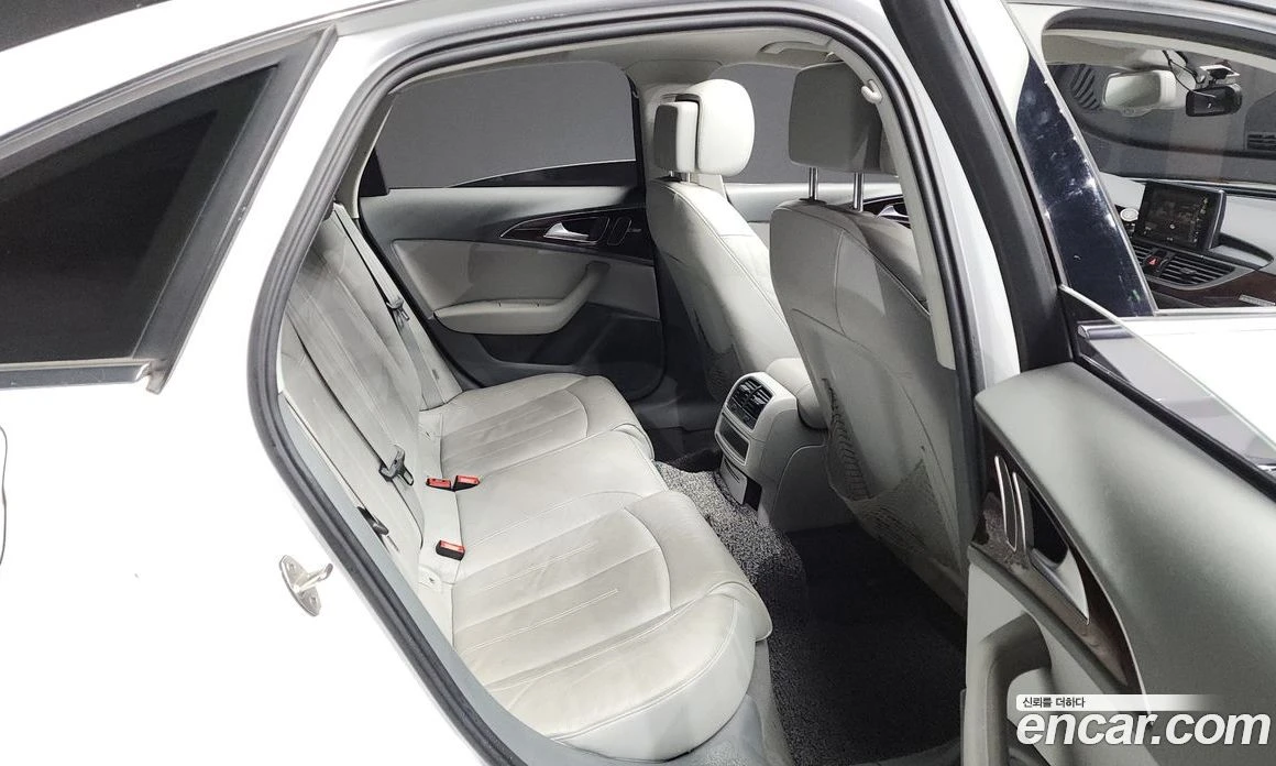 Audi A6 45 TDI Quattro C7, снимка 12 - Автомобили и джипове - 55676702