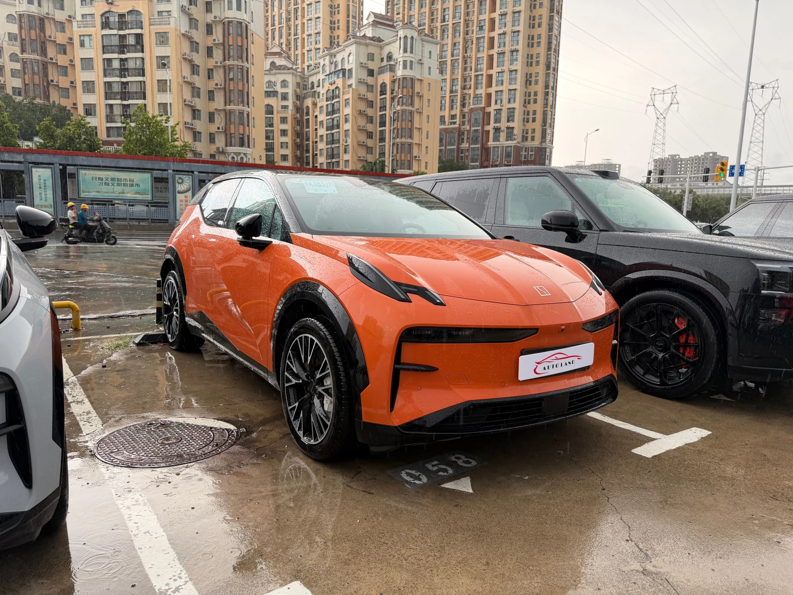 Zeekr X ZEEKR X AWD 4X4 | 428 К.С. | 66 kWh | PERFORMANCE 