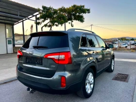 Kia Sorento 2.0 CRDI 4x4 - 7 места, снимка 4