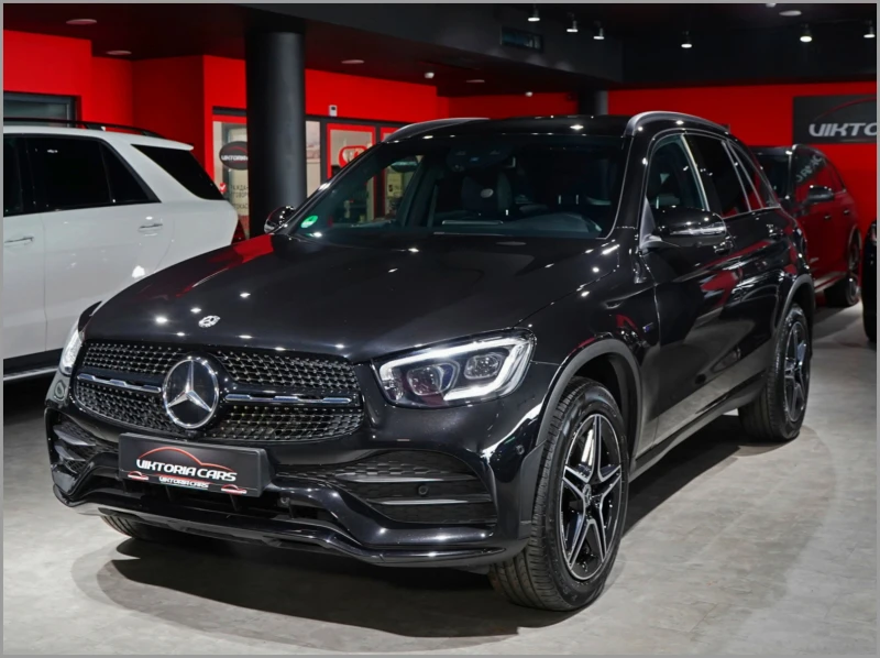 Mercedes-Benz GLC 300 GLC300e* AMG Line* 4matic, снимка 3 - Автомобили и джипове - 48227367