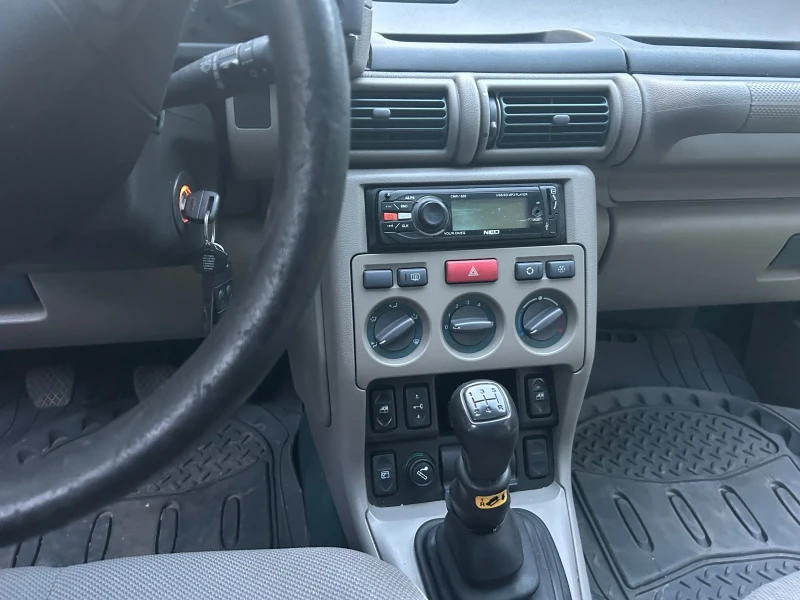 Land Rover Freelander, снимка 5 - Автомобили и джипове - 52553218