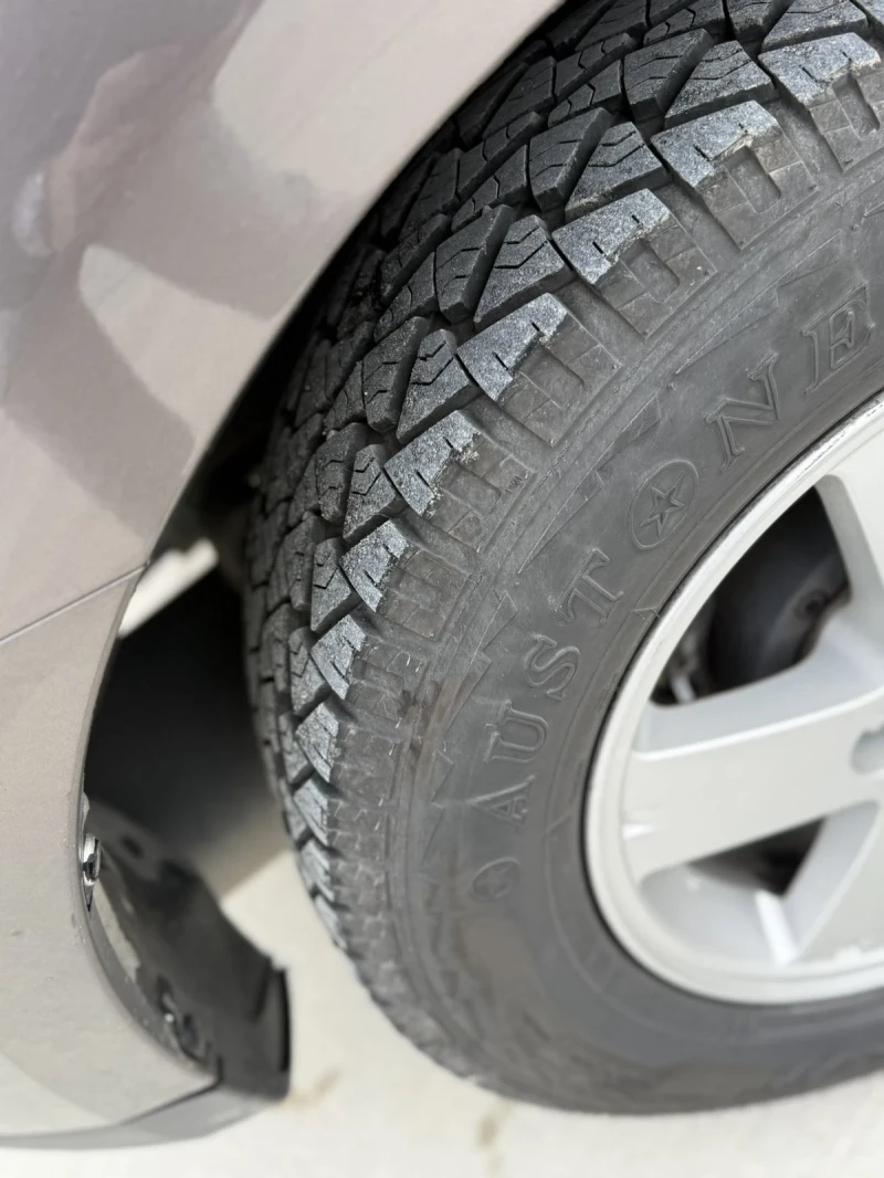 Mitsubishi Outlander, снимка 6 - Автомобили и джипове - 52743157