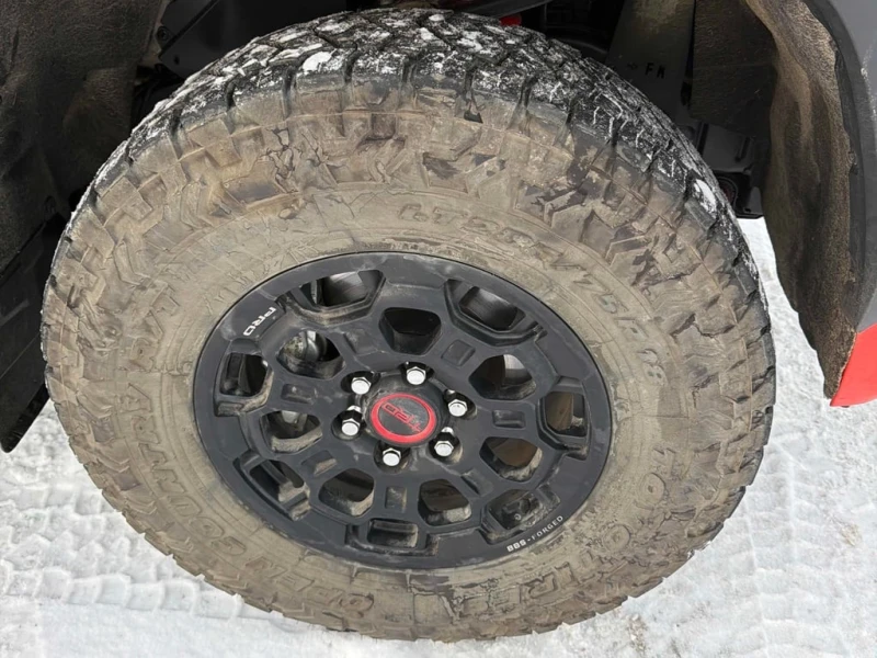 Toyota Tundra * LIMITED HYBRID * CARFAX * БЕЗ ПЪРВОНАЧАЛНА ВНОСК, снимка 10 - Автомобили и джипове - 53086962