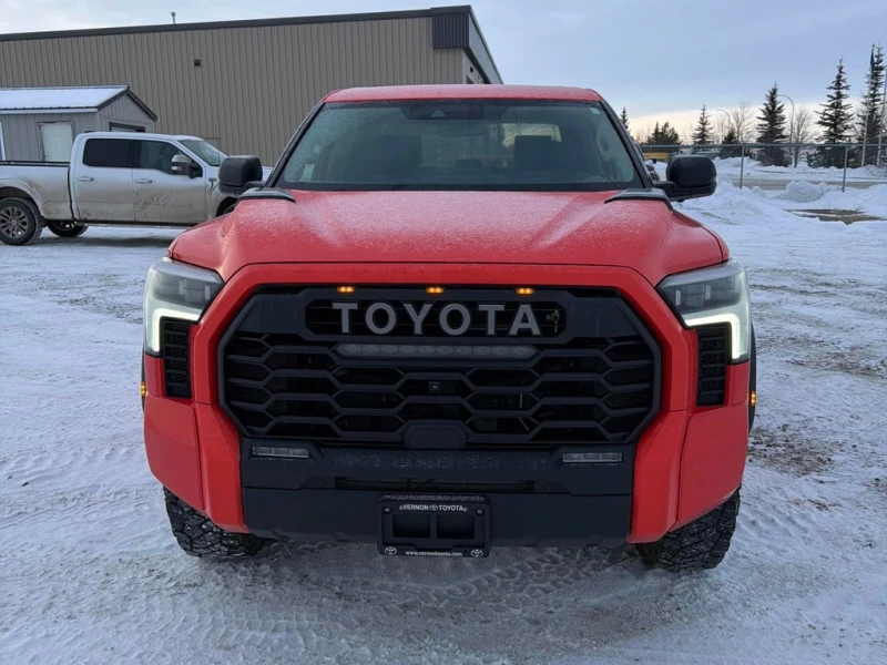 Toyota Tundra * LIMITED HYBRID * CARFAX * БЕЗ ПЪРВОНАЧАЛНА ВНОСК, снимка 2 - Автомобили и джипове - 53086962