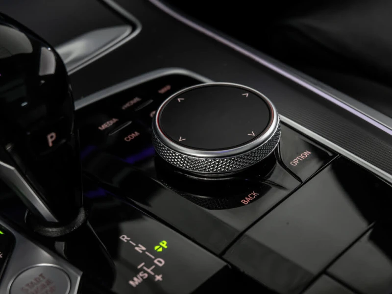 BMW X5 * HeadUp* AвтоКредит* (ЦЕНА ДО БГ), снимка 9 - Автомобили и джипове - 53446923