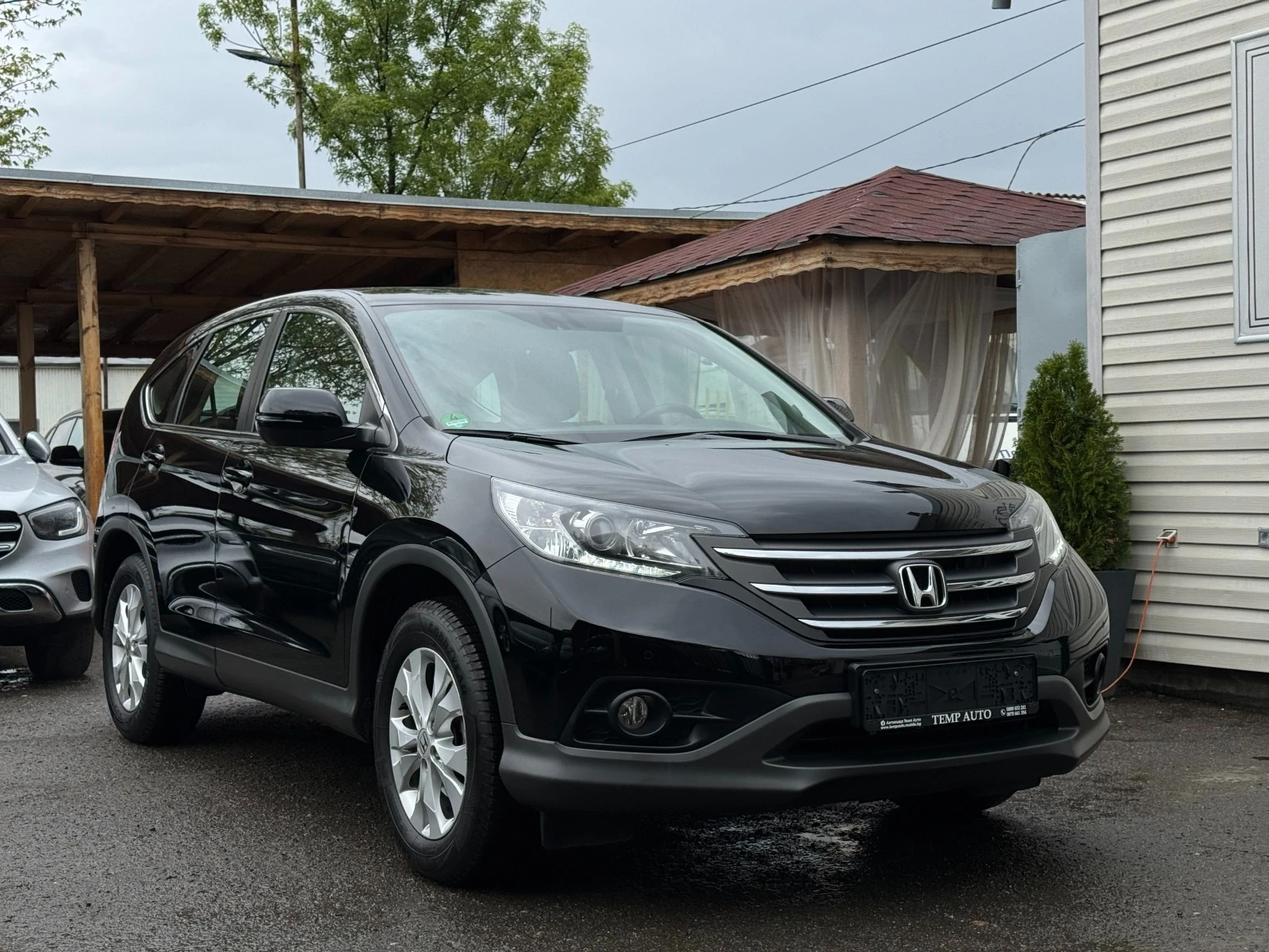 Honda Cr-v 2.0i* 4x4* СЕРВИЗНА КНИЖКА С ПЪЛНА ИСТОРИЯ В ХОНДА - изображение 2