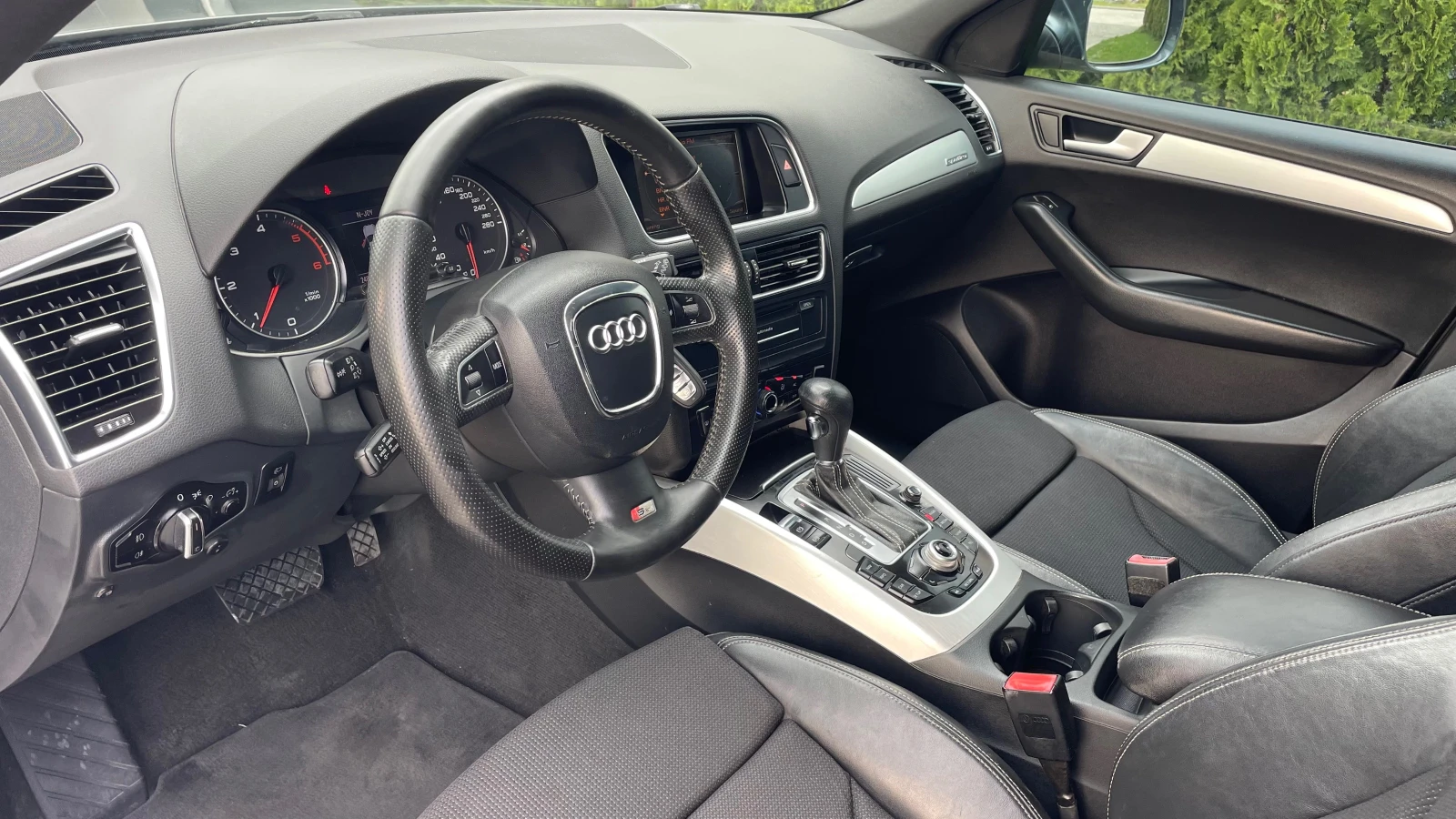 Audi Q5 2.0tdi  S-LINE - изображение 10