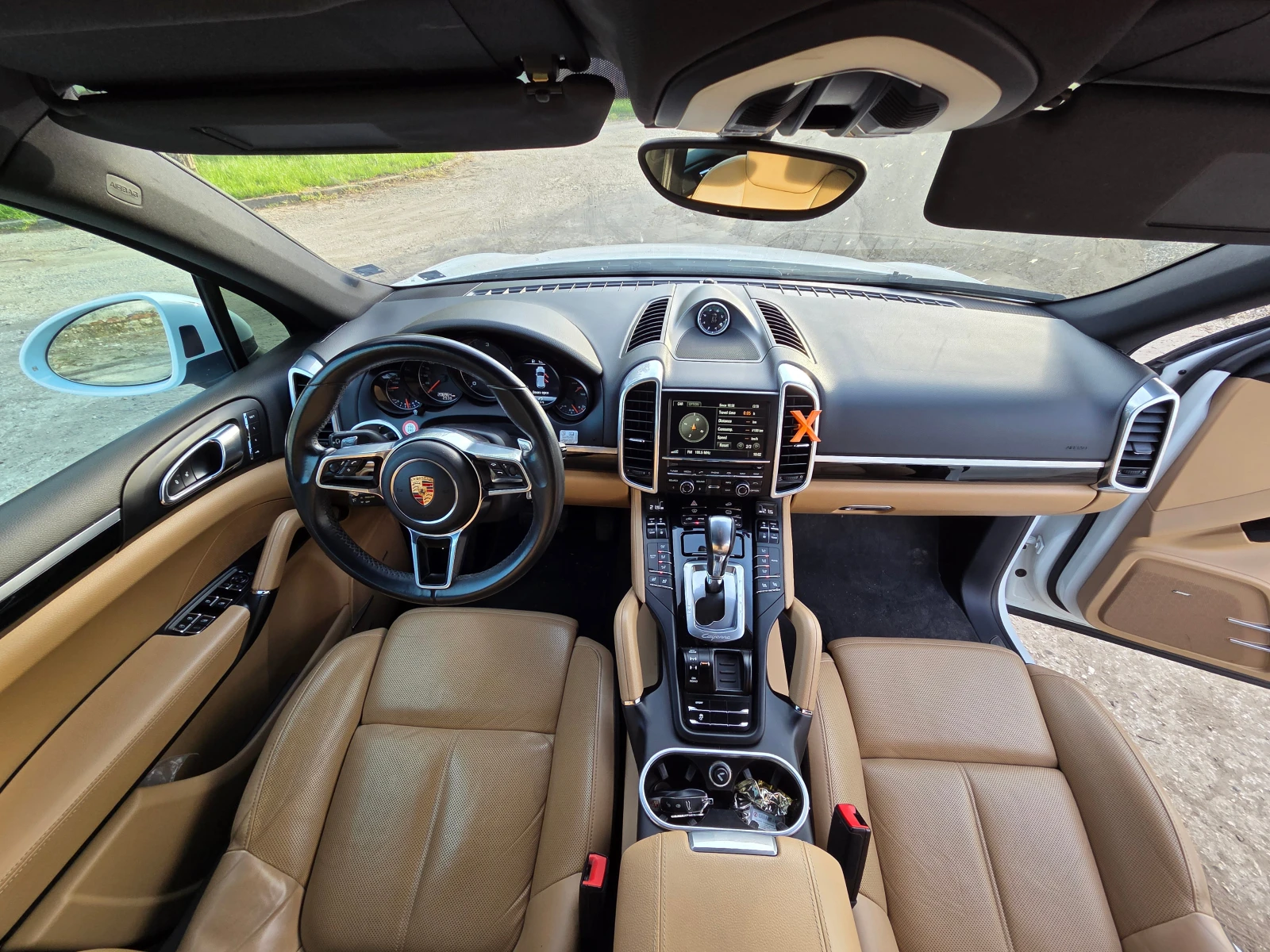 Porsche Cayenne 3.0D FACELIFE, снимка 5 - Автомобили и джипове - 53221992
