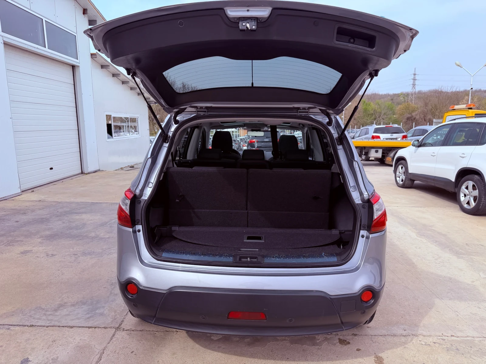 Nissan Qashqai + 2 1.5dci 110k.c * PANORAMA* 7 места* , снимка 15 - Автомобили и джипове - 54198744