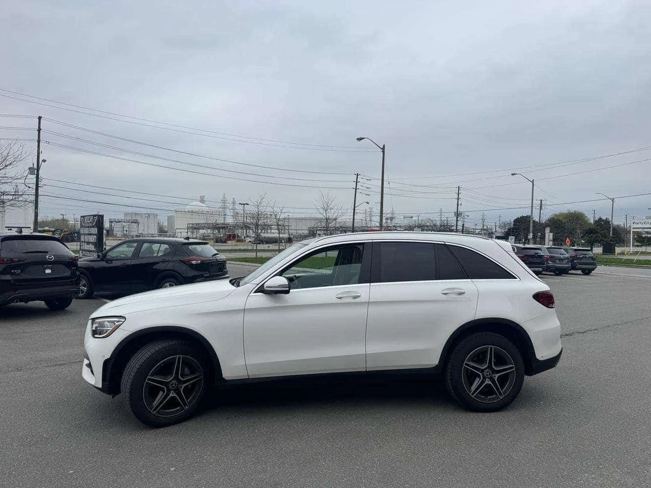 Mercedes-Benz GLC * GLC300 4M * CARFAX * ЦЕНА ДО БГ, снимка 4 - Автомобили и джипове - 54423254