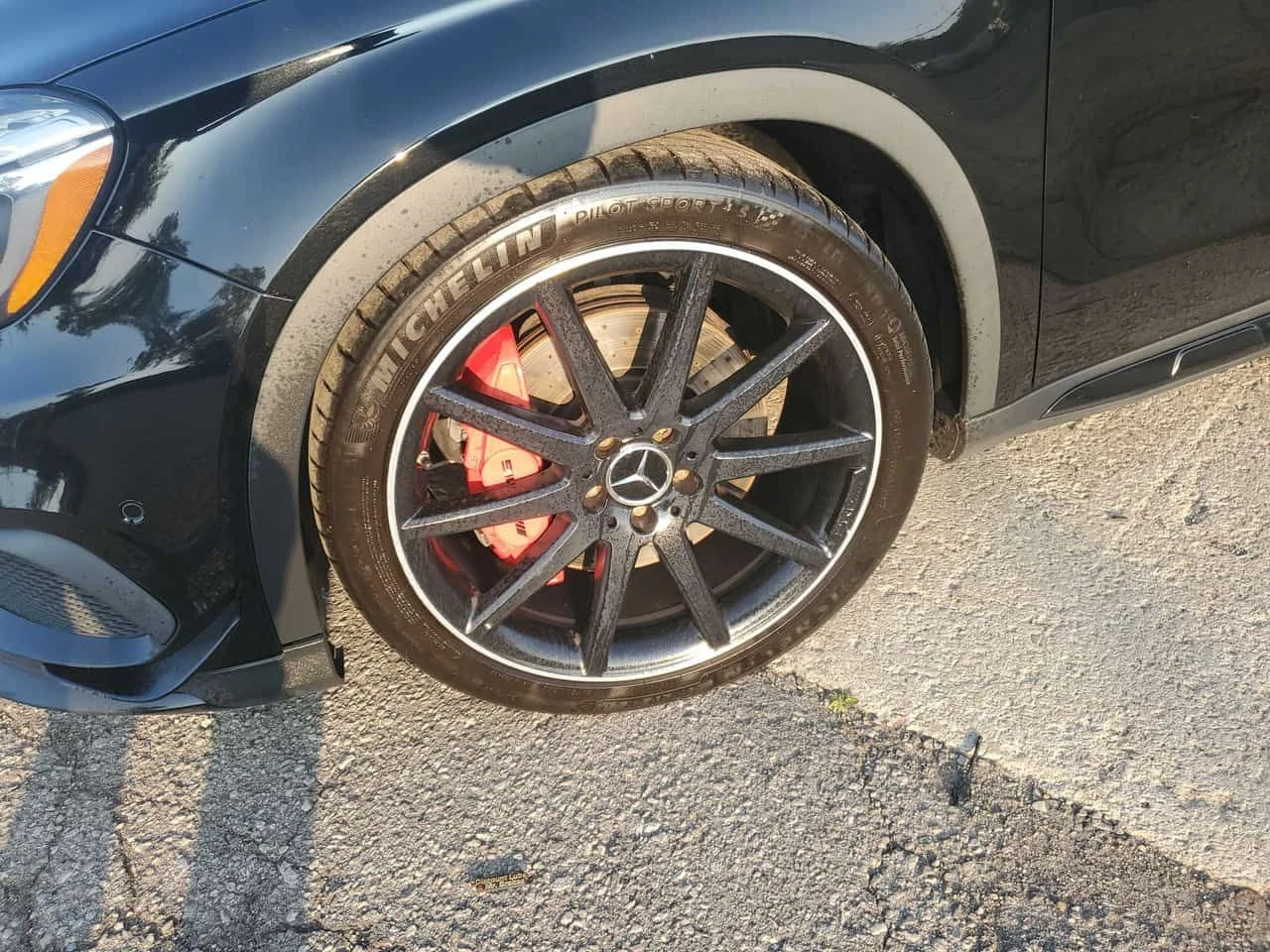 Mercedes-Benz GLA 45 AMG АВТОКРЕДИТ * ГЛАВНО ПРЕДСТАВИТЕЛСТВО, снимка 6 - Автомобили и джипове - 55396203