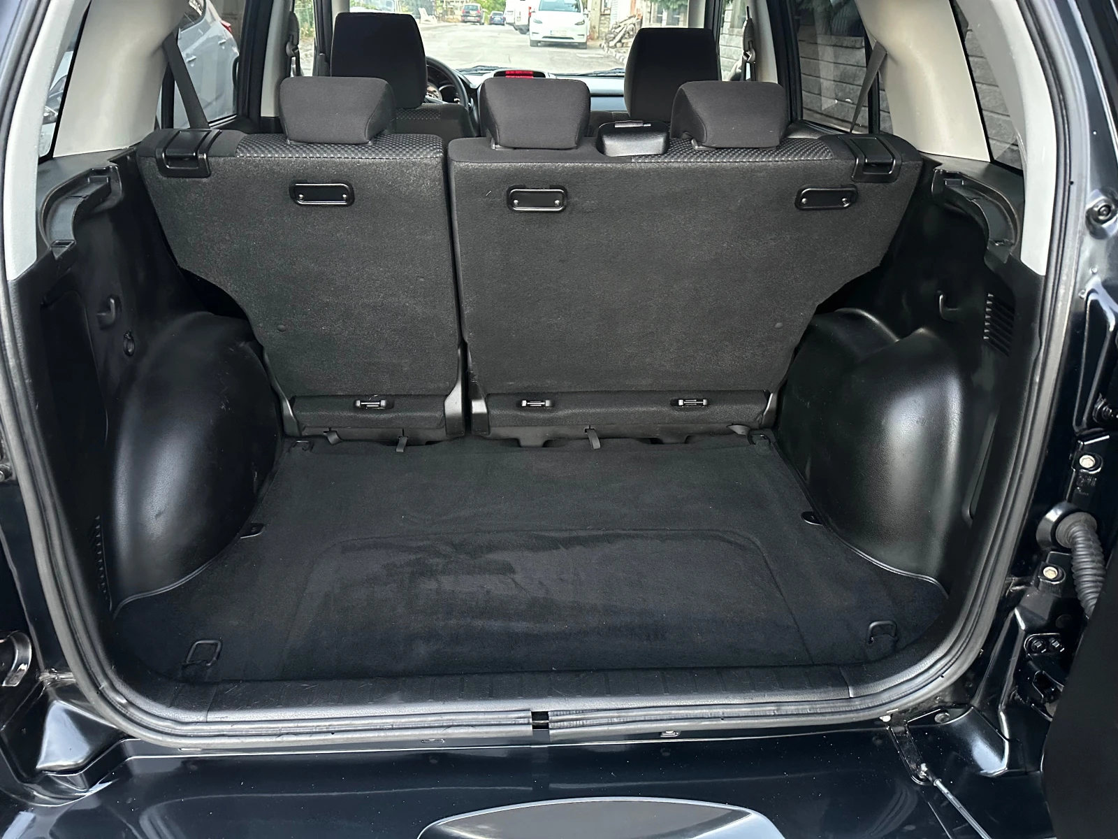 Suzuki Grand vitara 2.0i 140к.с., снимка 11 - Автомобили и джипове - 55437177