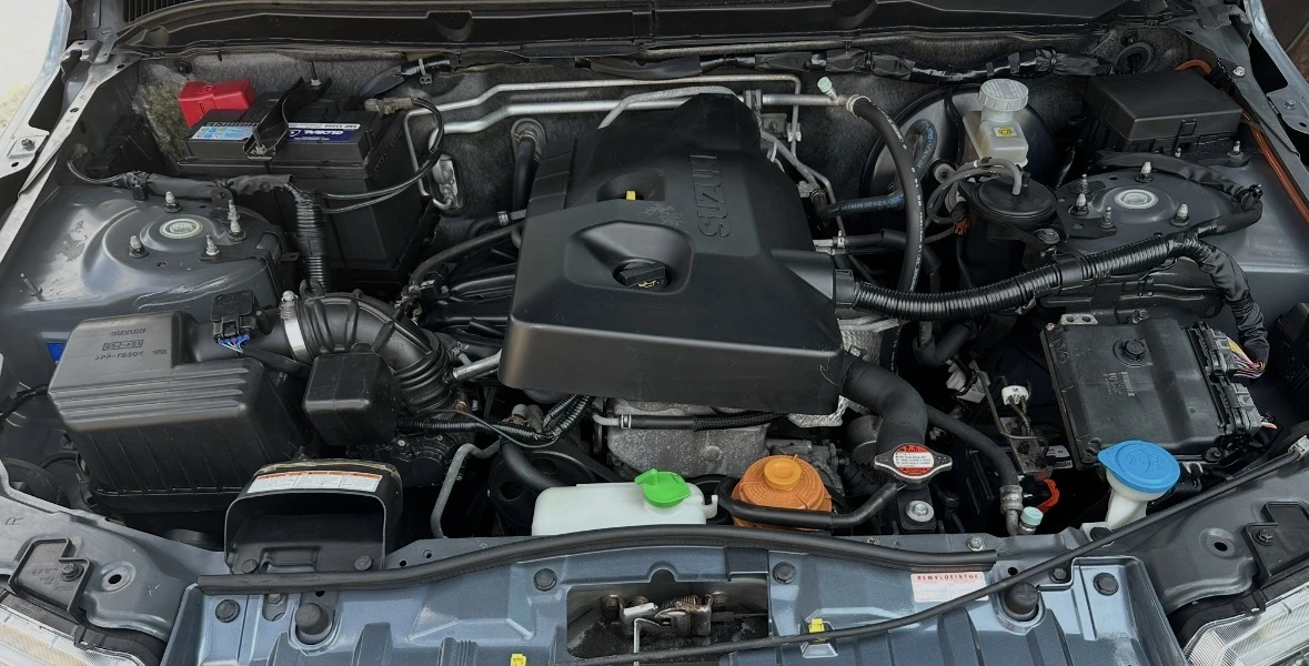 Suzuki Grand vitara 2.0i 140к.с., снимка 15 - Автомобили и джипове - 55437177