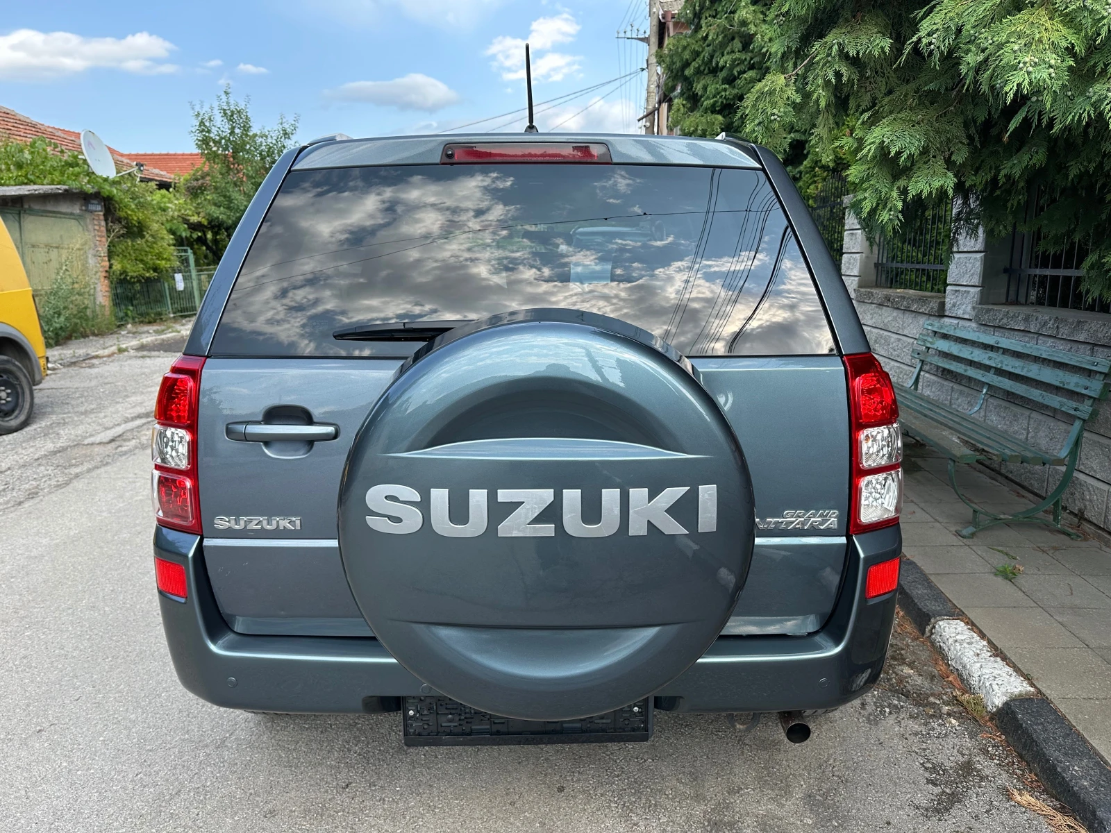 Suzuki Grand vitara 2.0i 140к.с., снимка 4 - Автомобили и джипове - 55437177