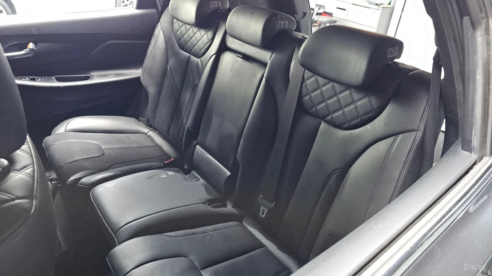 Hyundai Santa fe 2WD PREMIUM* КОЖА* ОБДУХВ* НАВИ* АВТОКРЕДИТ, снимка 17 - Автомобили и джипове - 55678217