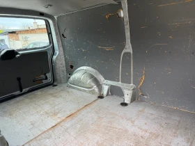 VW Transporter 2.5TDI KLIMA ДЪЛГА БАЗА, снимка 15