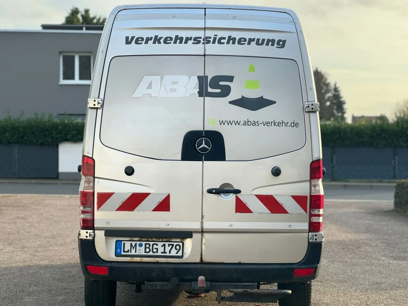 Mercedes-Benz Sprinter 318, снимка 4 - Бусове и автобуси - 53088025