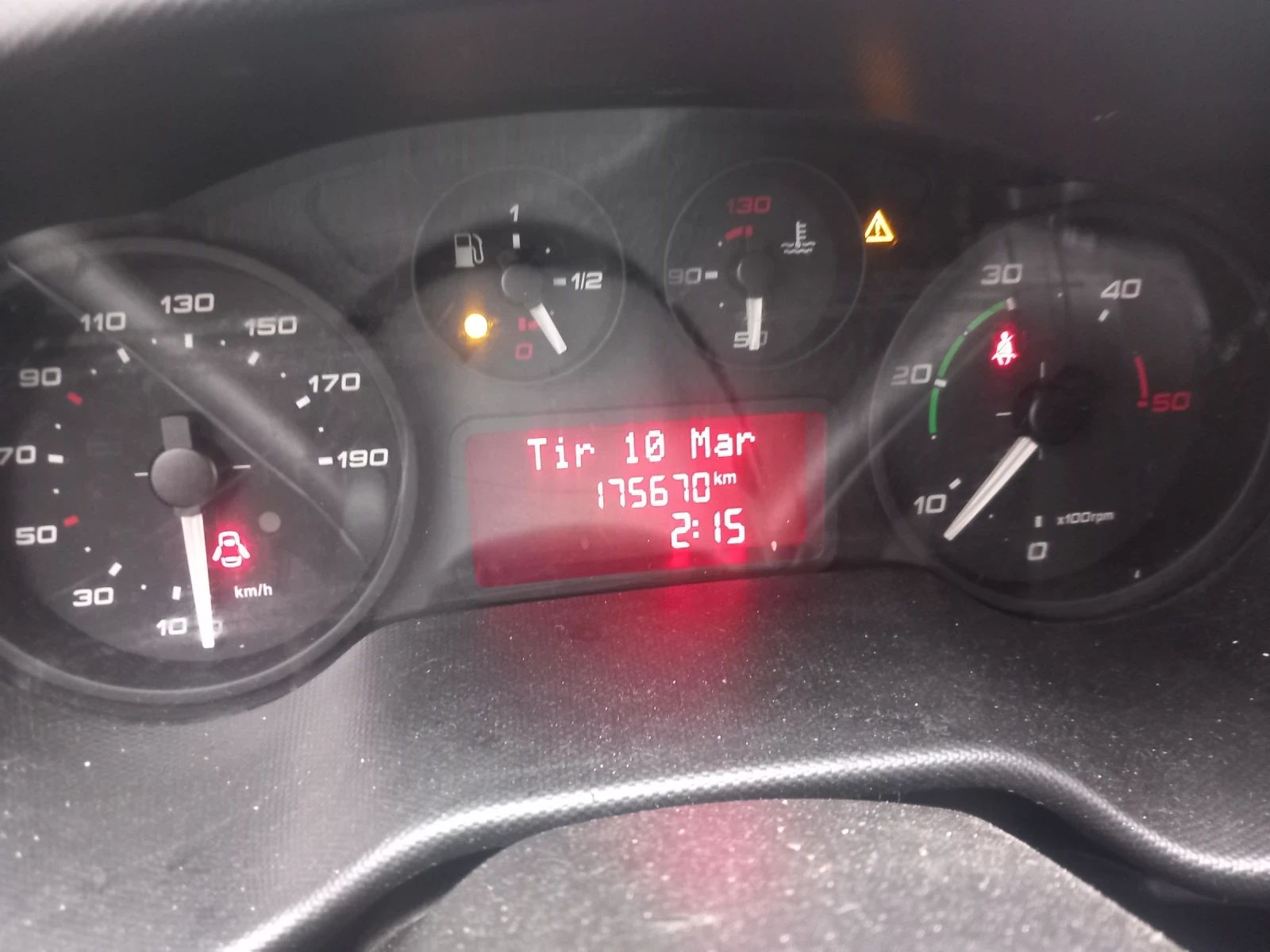 Iveco Daily 35s15, снимка 10 - Бусове и автобуси - 53953757