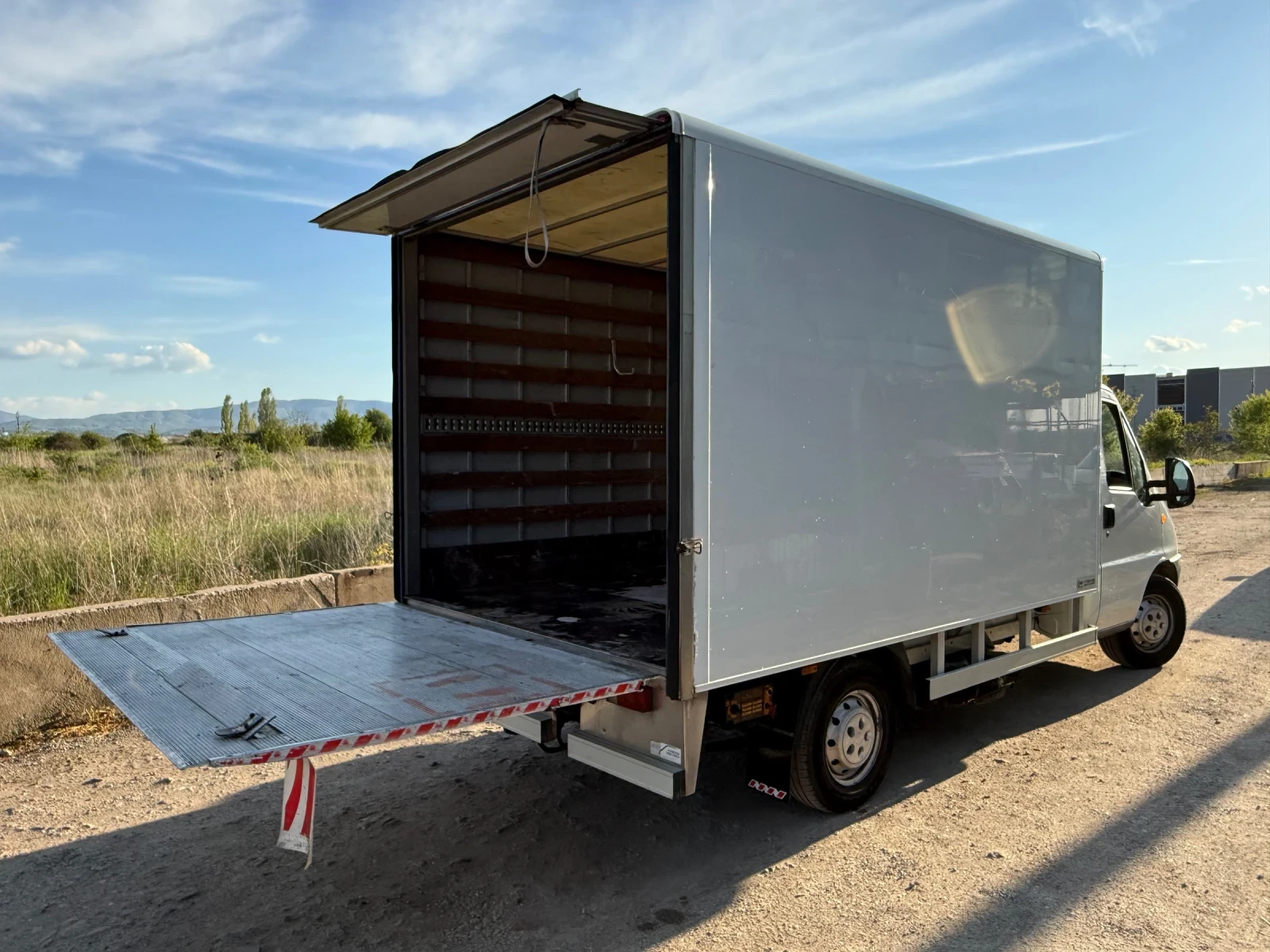 Fiat Ducato 2.8JTD Падащ борд Dhollandia, снимка 9 - Бусове и автобуси - 54310882