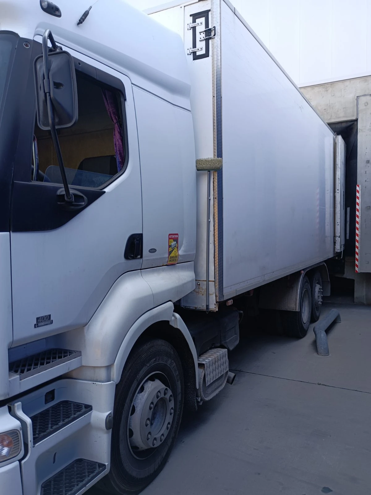 Renault Premium  - изображение 2