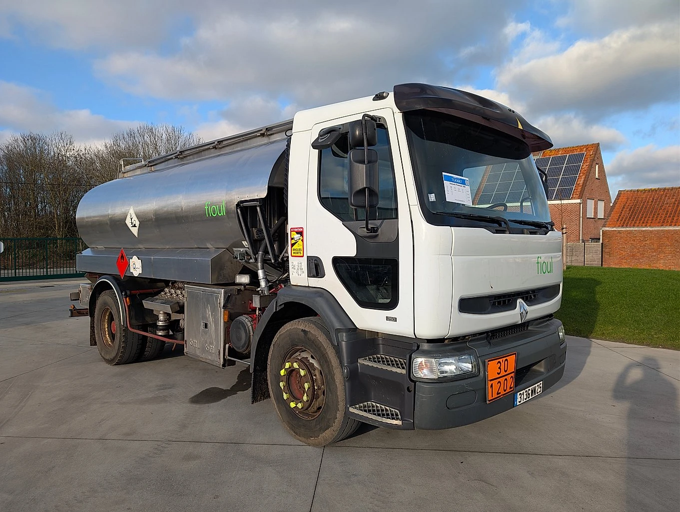 Renault Premium 300 - изображение 3