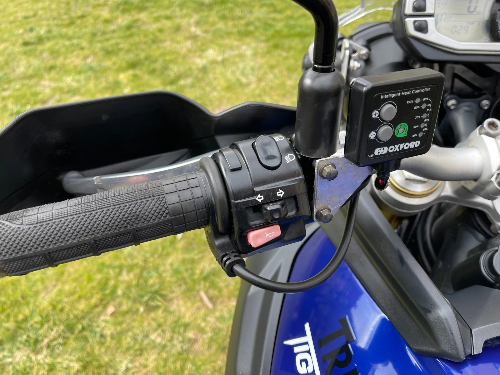 Triumph Tiger 800  | Mobile.bg   11