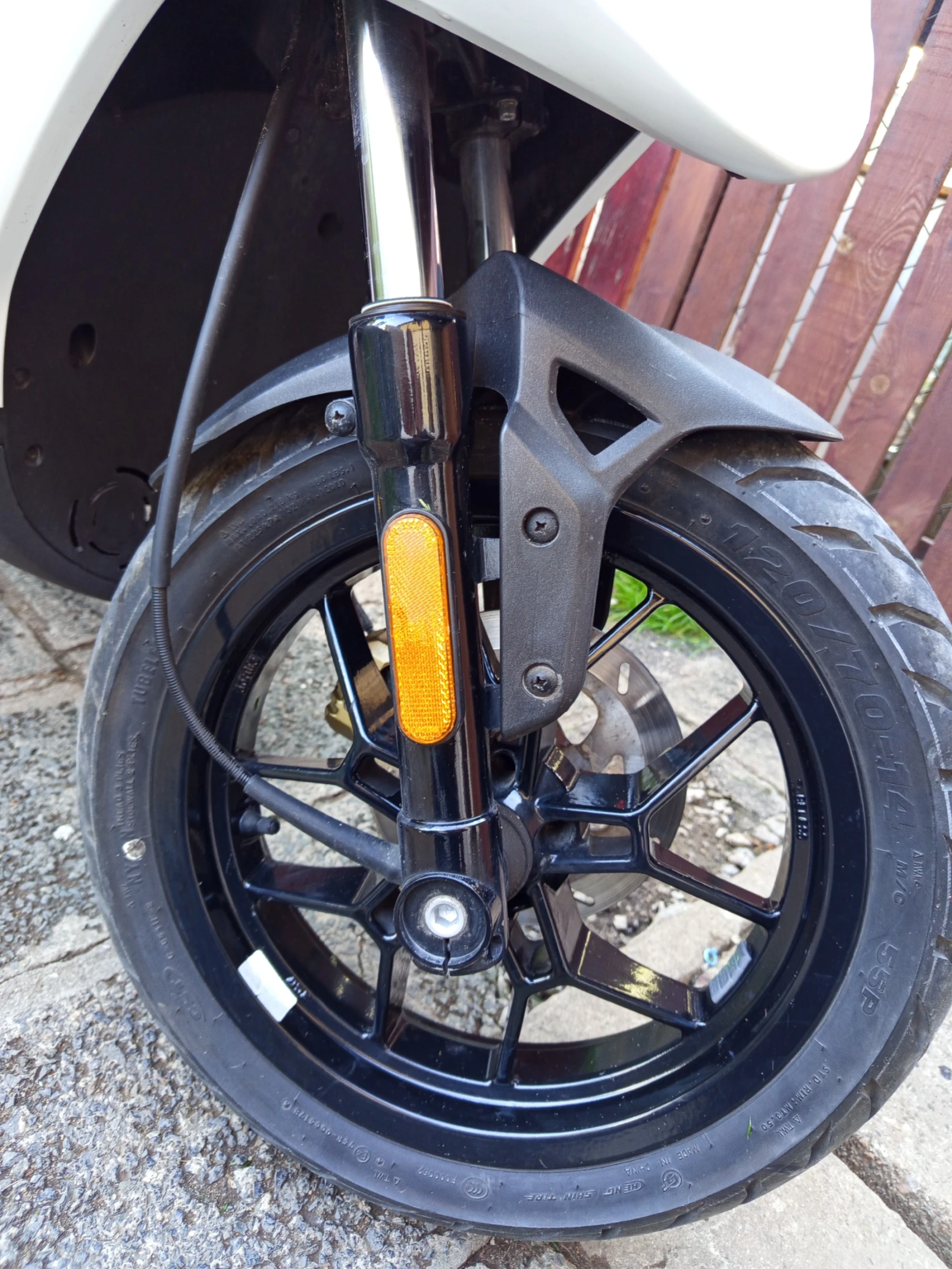 Aprilia Sr  - изображение 9