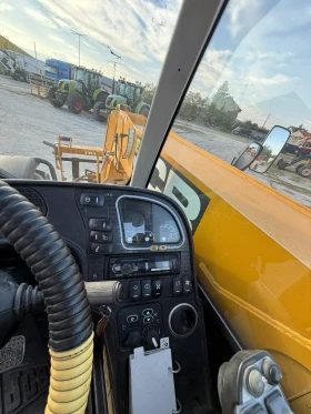 Телескопичен товарач JCB 531-70, снимка 6