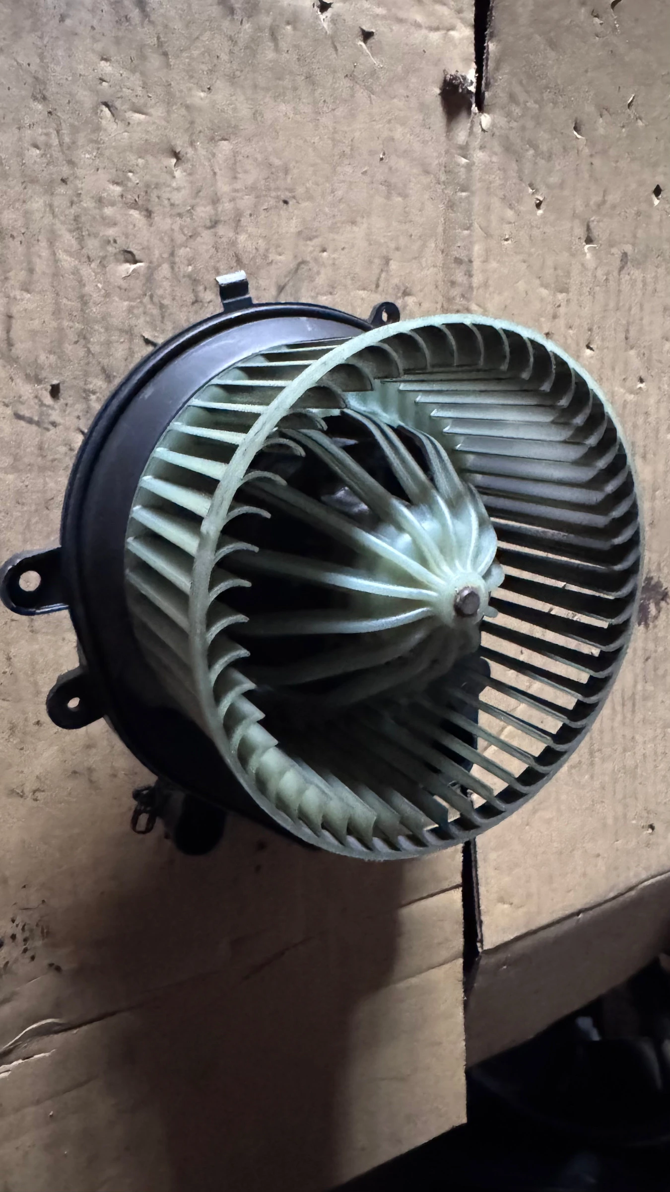 ���������� �� ����� �a VW Passat - 74.022.123.3F / 8D1820021 | Mobile.bg � ����������� 1