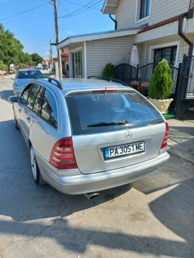 Mercedes-Benz C 320, снимка 15