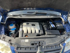 VW Touran 2.0 TDI, снимка 9