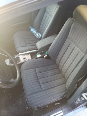 Mercedes-Benz 124 200E, снимка 14