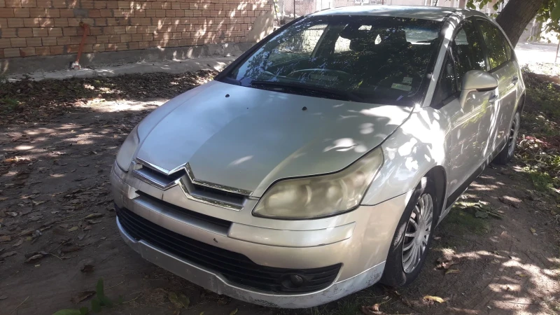 Citroen C4 1.6 HDi, снимка 2 - Автомобили и джипове - 34432211