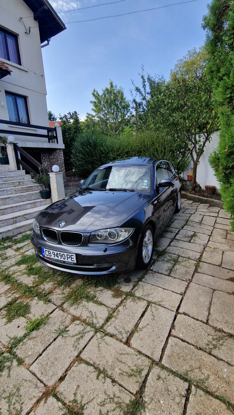 BMW 120 Facelift, снимка 2 - Автомобили и джипове - 47533538