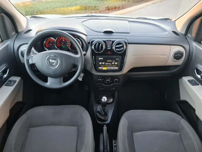 Dacia Lodgy 1.2 бензин 115кс., снимка 13 - Автомобили и джипове - 47723307