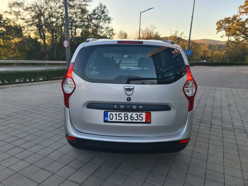 Dacia Lodgy 1.2 бензин 115кс., снимка 5 - Автомобили и джипове - 47723307